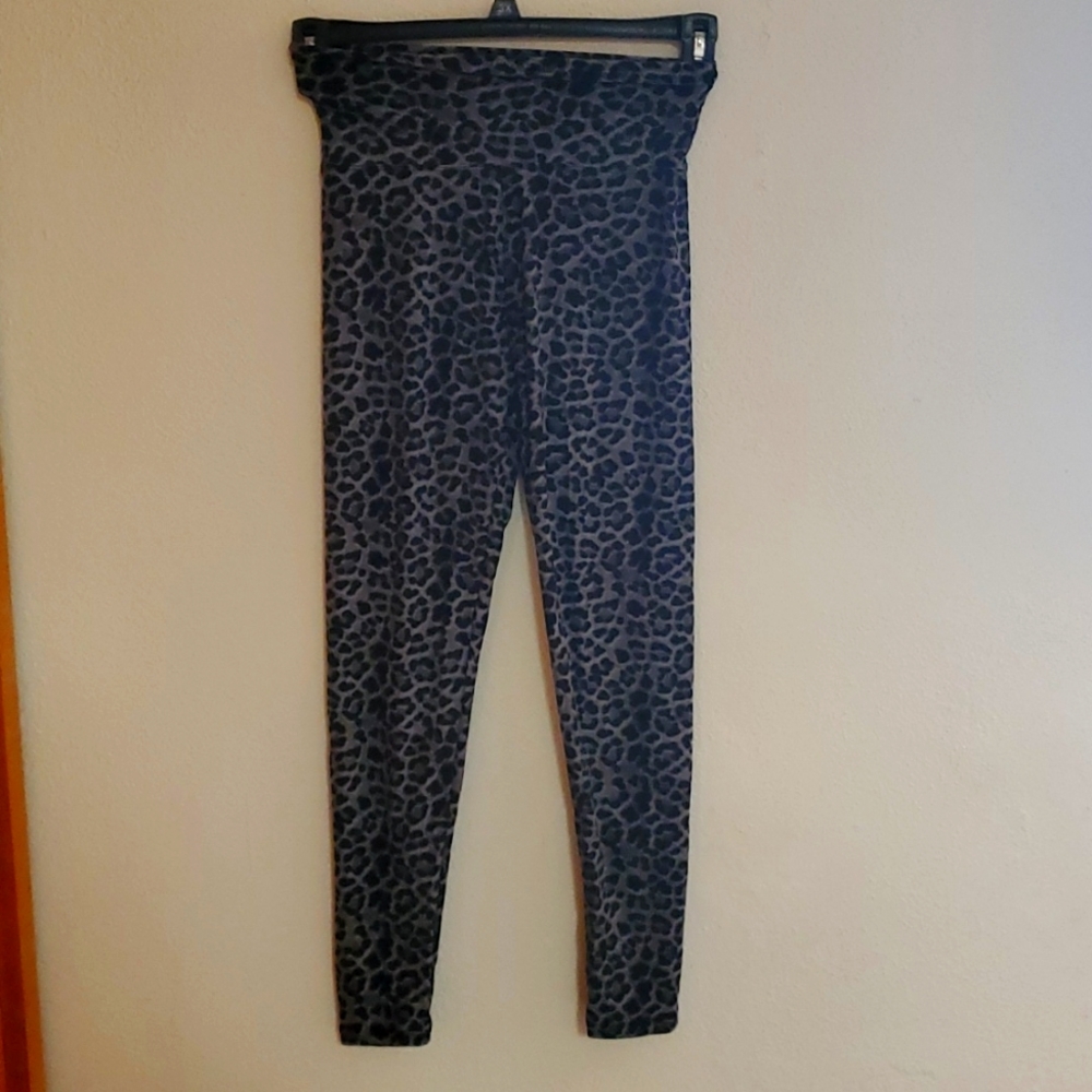 Leopard leggings